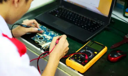 PC startet nicht: So prüfen Sie das Netzteil mit dem Multimeter